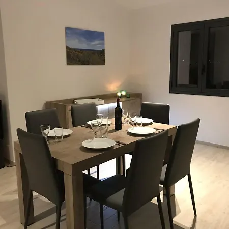 Villa Cavour - Doppelhaushälfte Budoni