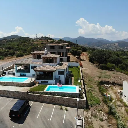 Cavour - Doppelhaushaelfte