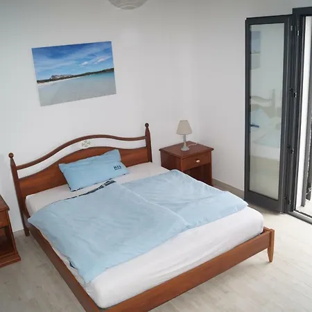 Cavour - Doppelhaushaelfte Villa Budoni